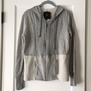 Sweater zip hoodie by Jack 💛